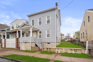 325 N 7th St, Prospect Park, NJ 07508