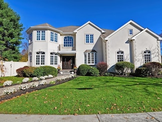 5 Eastham Rd, Newton Center, MA 02459