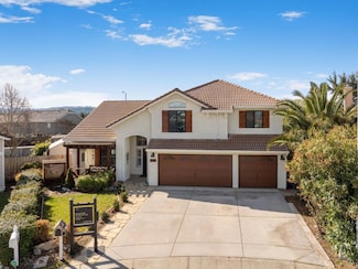 2180 Clearview Dr, Hollister, CA 95023
