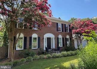 9594 Shannon Ln, Manassas, VA 20110