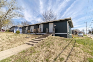 202 Wheaton Ct Unit 204, Columbia, MO 65203