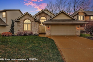 7841 Ashbrook Dr Unit 88, Haslett, MI 48840