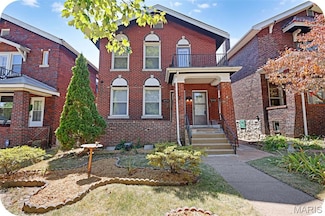 4952 Tholozan Ave, Saint Louis, MO 63109