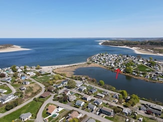 12 Cove Rd, Ipswich, MA 01938