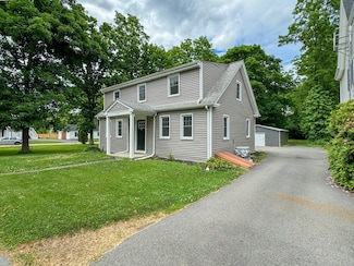 132 Middleboro Ave, East Taunton, MA 02718