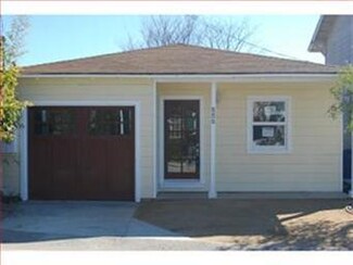 550 37th Ave, Santa Cruz, CA 95062