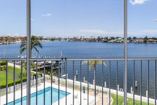 816 W Elkcam Cir Unit 305, Marco Island, FL 34145