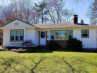 5147 E Brookfield Dr, East Lansing, MI 48823