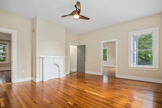 35 Oak Ave Unit 2, Worcester, MA 01605