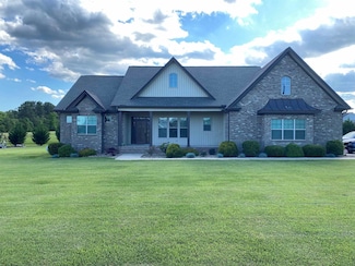 649 Sunny Slope Dr, Cowpens, SC 29330