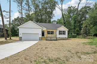 403 W Charlotte Ave, Mount Holly, NC 28120