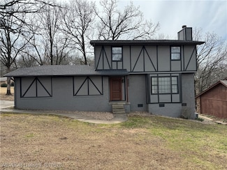 1722 Prestwick Dr, Fort Smith, AR 72908