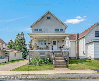 622 Sherwood Ave, Dunmore, PA 18512