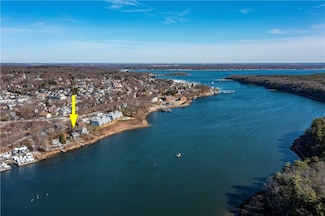 100 Rocky Hollow Rd, East Greenwich, RI 02818