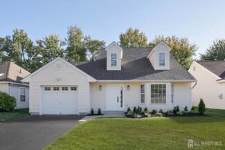 4 Ellison Ct, Keyport, NJ 07735