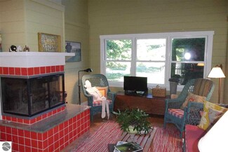 766 N Deer Path Trail Unit 3, Suttons Bay, MI 49682