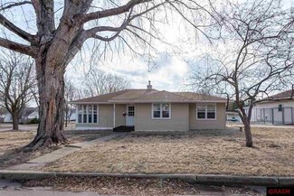 624 W Nassau St, Saint Peter, MN 56082