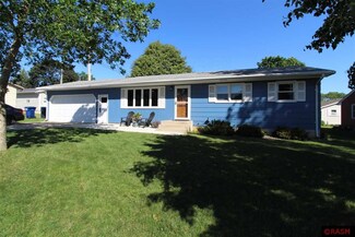 408 10th St S, New Ulm, MN 56073