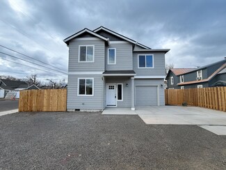 321 NE 6th St, Prineville, OR 97754