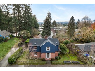 6220 SE Salmon St, Portland, OR 97215