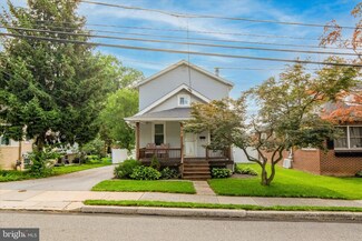 73 S Sproul Rd, Broomall, PA 19008