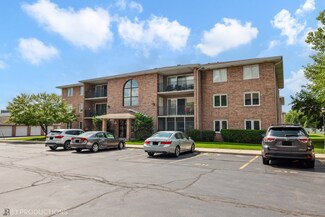 5620 158th St Unit 207, Oak Forest, IL 60452