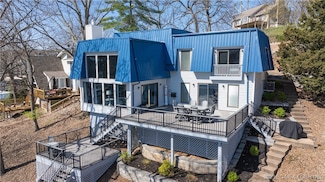 493 Highline Rd, Lake Ozark, MO 65049