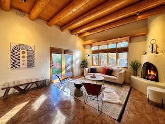 770 Camino Francisca, Santa Fe, NM 87506
