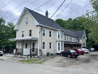 17 Autumn St, Gardiner, ME 04345