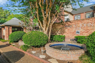 2829 Timmons Ln Unit 167, Houston, TX 77027