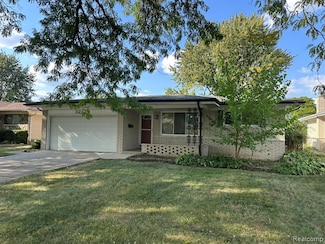 3217 Barton Dr, Sterling Heights, MI 48310