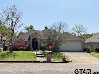 608 Paloma St, Tyler, TX 75703