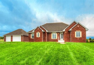 48724 185th Trail, Chariton, IA 50049