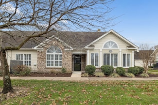 825 S Browns Ln Unit 2102, Gallatin, TN 37066