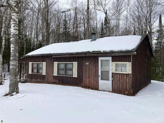 1155 Schemp Rd, Lupton, MI 48635