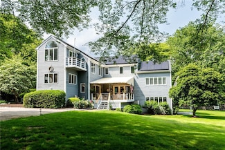 48 Wright Ln, Jamestown, RI 02835