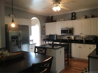 6709 Pine Branch Ct, Charlotte, NC 28269