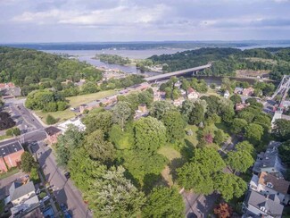 52 Wurts St, Kingston, NY 12401