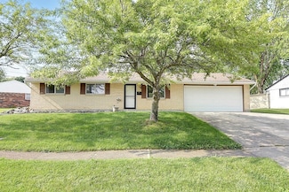7371 Cedar Knolls Dr, Dayton, OH 45424
