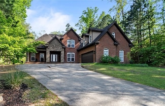 13726 Tres Ln, Northport, AL 35475