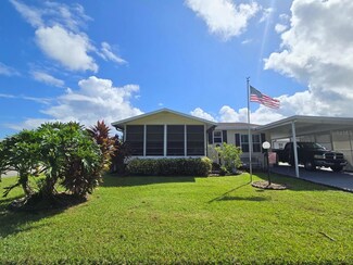 372 Scenic Dr, Cocoa, FL 32926
