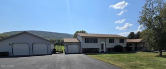 57 Lorson Dr, Williamsport, PA 17702