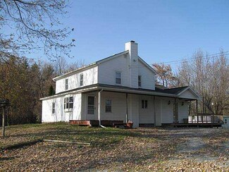 7129 Warboys Rd, Bergen, NY 14416