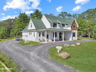 37 Gary Ln, Milford, PA 18337