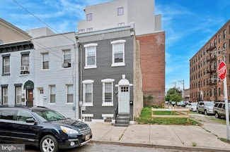 2440 Jasper St, Philadelphia, PA 19125