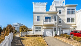 110 Beach Way, Far Rockaway, NY 11692