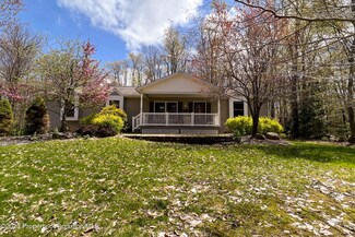 43 Beechnut Dr, Gouldsboro, PA 18424