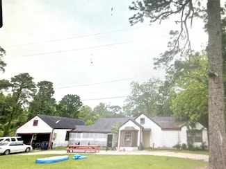 310 Ogletree St, Livingston, TX 77351