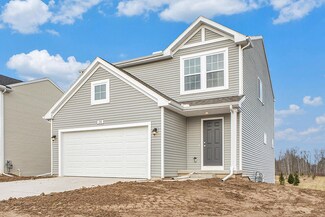 2824 Sanderling Ct NE, Grand Rapids, MI 49505