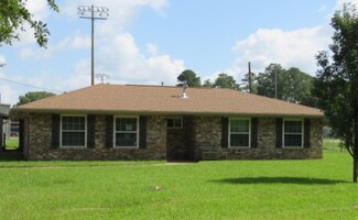 485 Reynolds Ln, Vidor, TX 77662